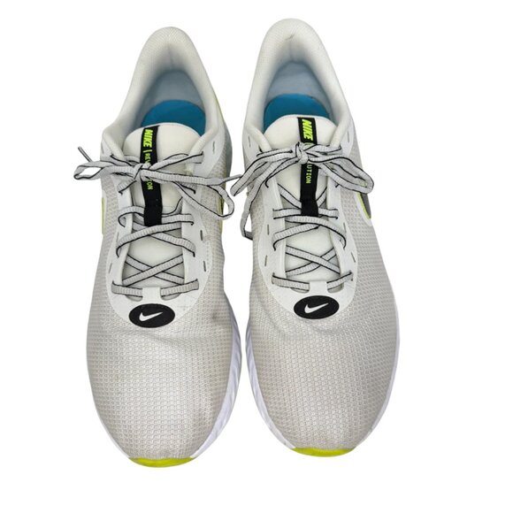 Nike Mens Revolution 5 EXT CZ8591-102 White Black Running Shoes Sneakers Size 13 - Picture 2 of 10